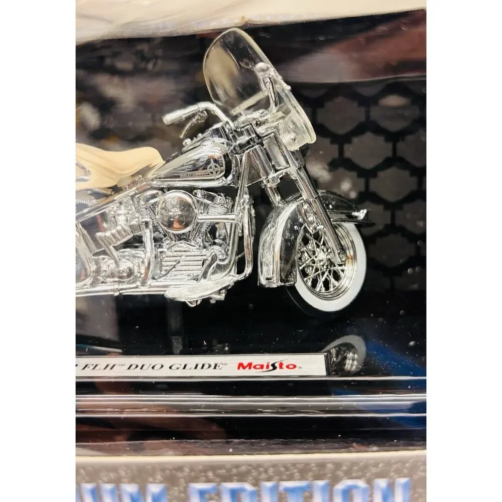 Maisto 1:18 Harley Davidson 1962 FLH Duo Glide Millennium Edition New